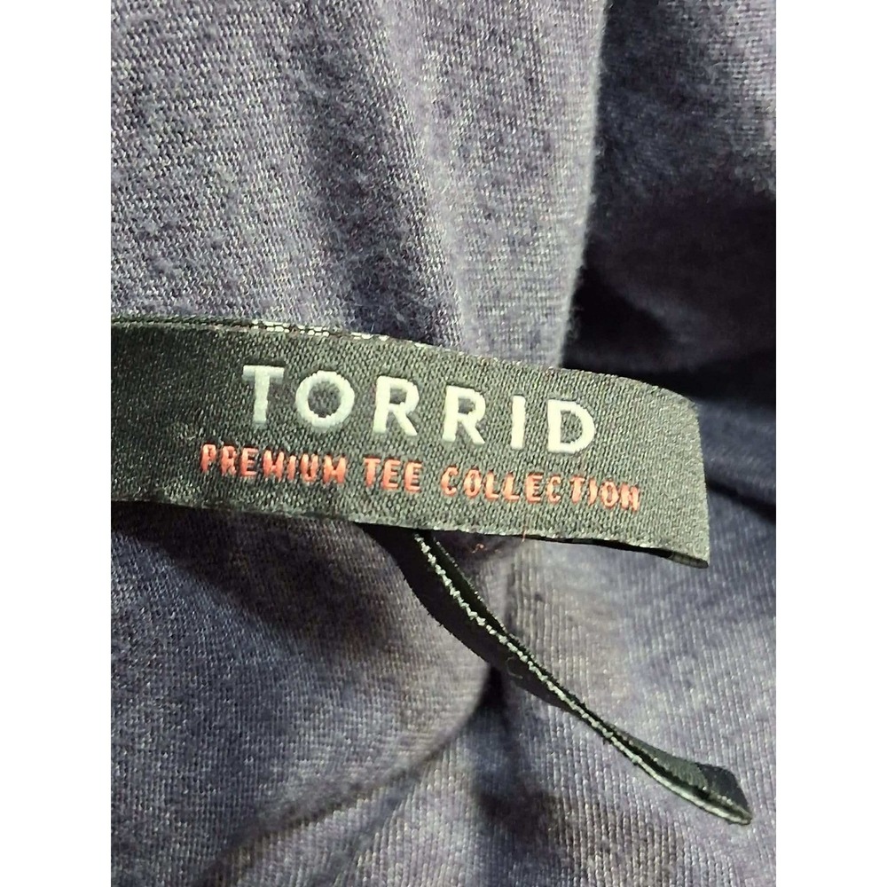 Torrid Premium Tee Collection Gray V‎ Neck 3/4 Sleeve Shirt Plus Size 3 - Picture 3 of 8